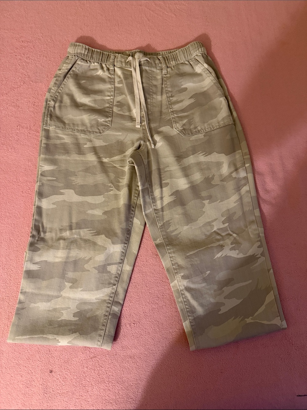 Women's Beige Camo Capris - Drawstring Waist